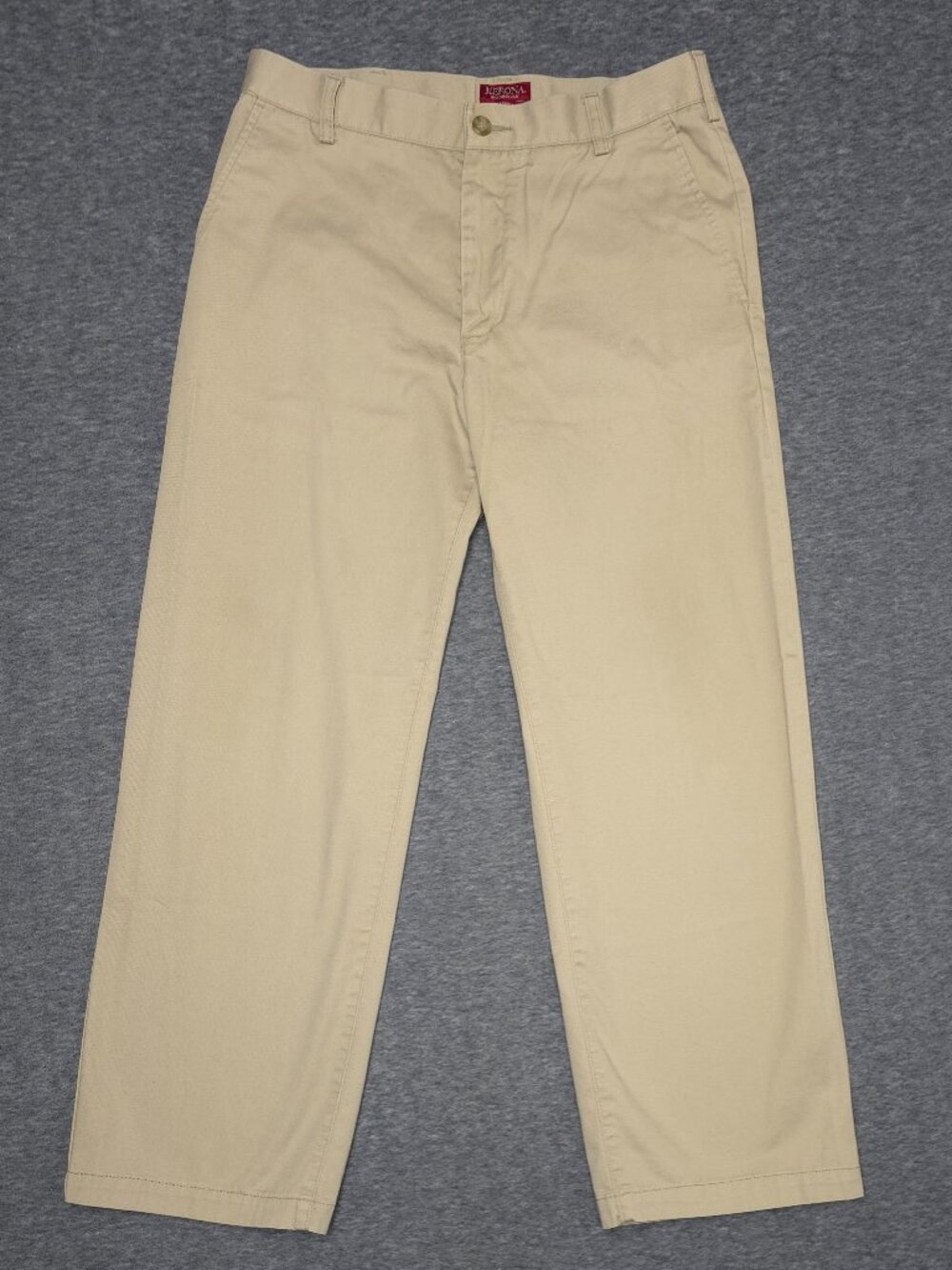 Merona The Ultimate Khaki Classic Fit Light Tan Pants 33x30